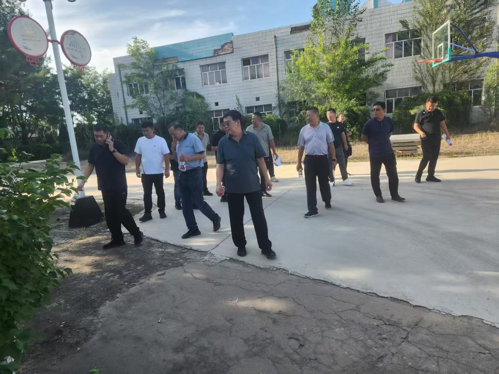 阿克苏地区复合型塑胶跑道混合型塑胶跑道 - 方案